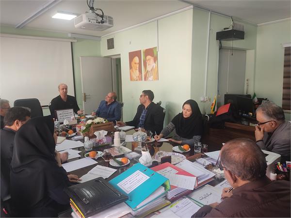 جلسه بین بخشی کمیته راهبردی طرح ارتقای سلامت 8 محصول کشاورزی استان کرمانشاه برگزار شد